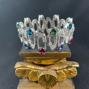 Fifth Avenue Collection Retired Silver Toned Crystal Bracelet